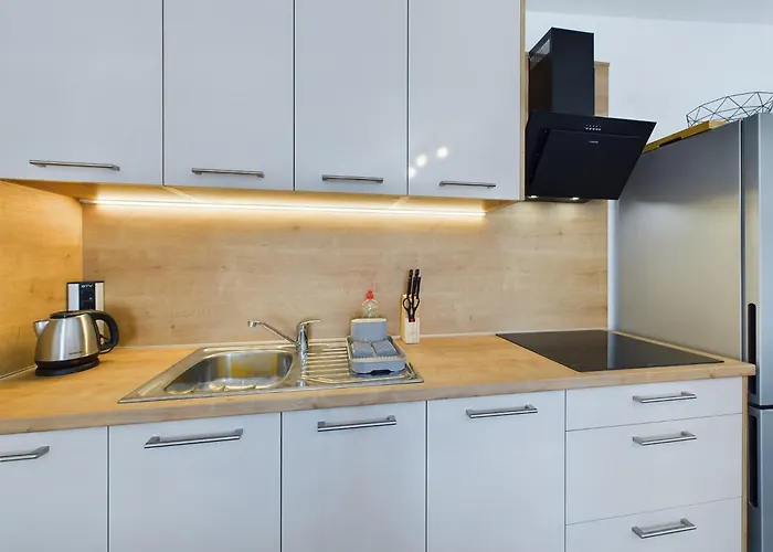 Jesenova Apartman *